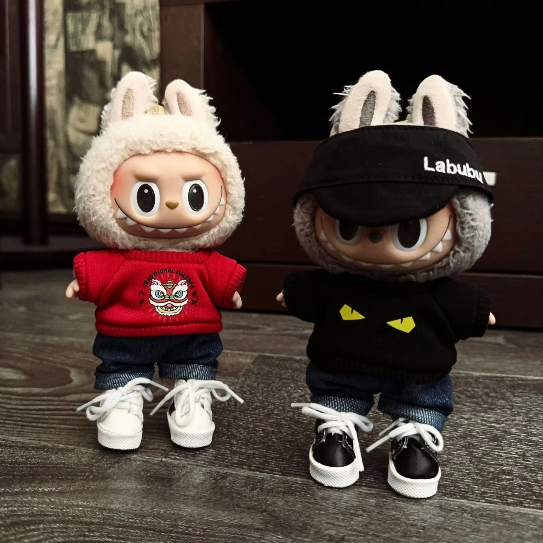The Cool Boy Jeans and T-Shirt Set for Sitting Parties Featuring Labubu Dolls and Boy Jeans and T-shirts Fashionable EF10B
