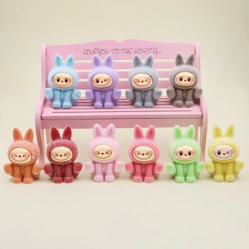 Macaron Anime Yogic Figurine Keychain Pendant, Miniature Yoga Dolls, and Child’s Table Ornaments