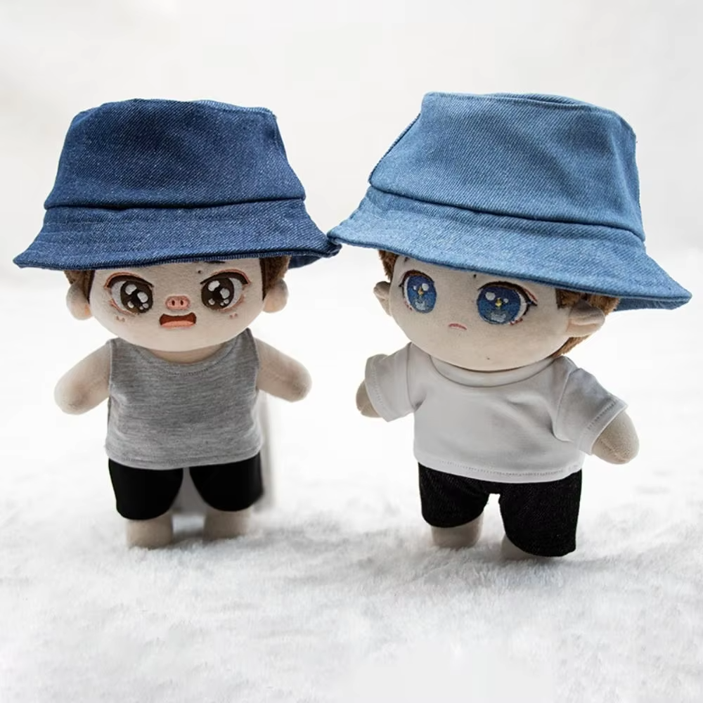 These little pants are the secret sauce for giving a 15cm or 17cm Labubu superstar a freshly styled, oh-so-plush wardrobe moment - Image 3