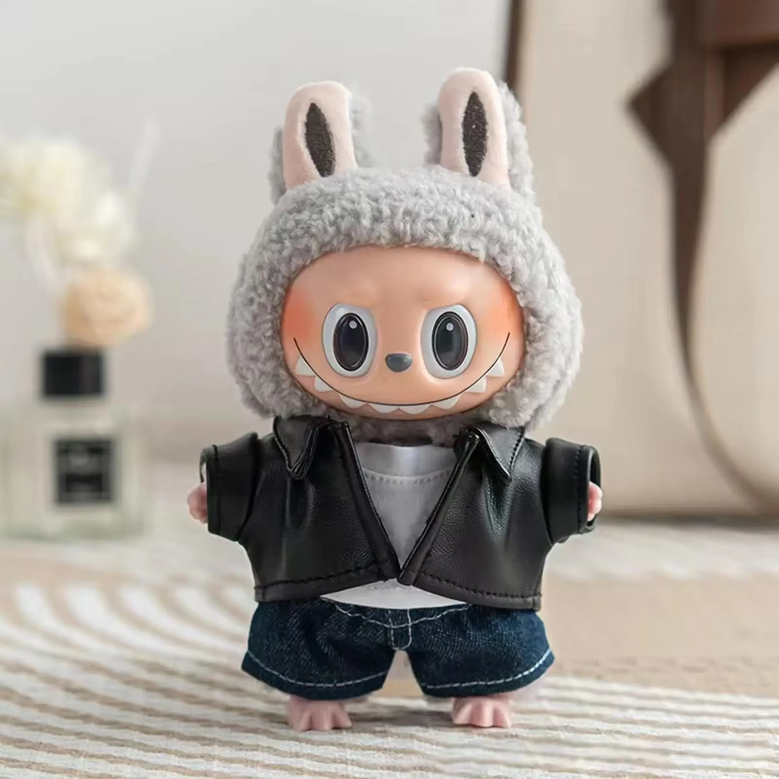 Custom Labubu Accessories and Clothes: Fashionable Clothes for 17cm Dolls
