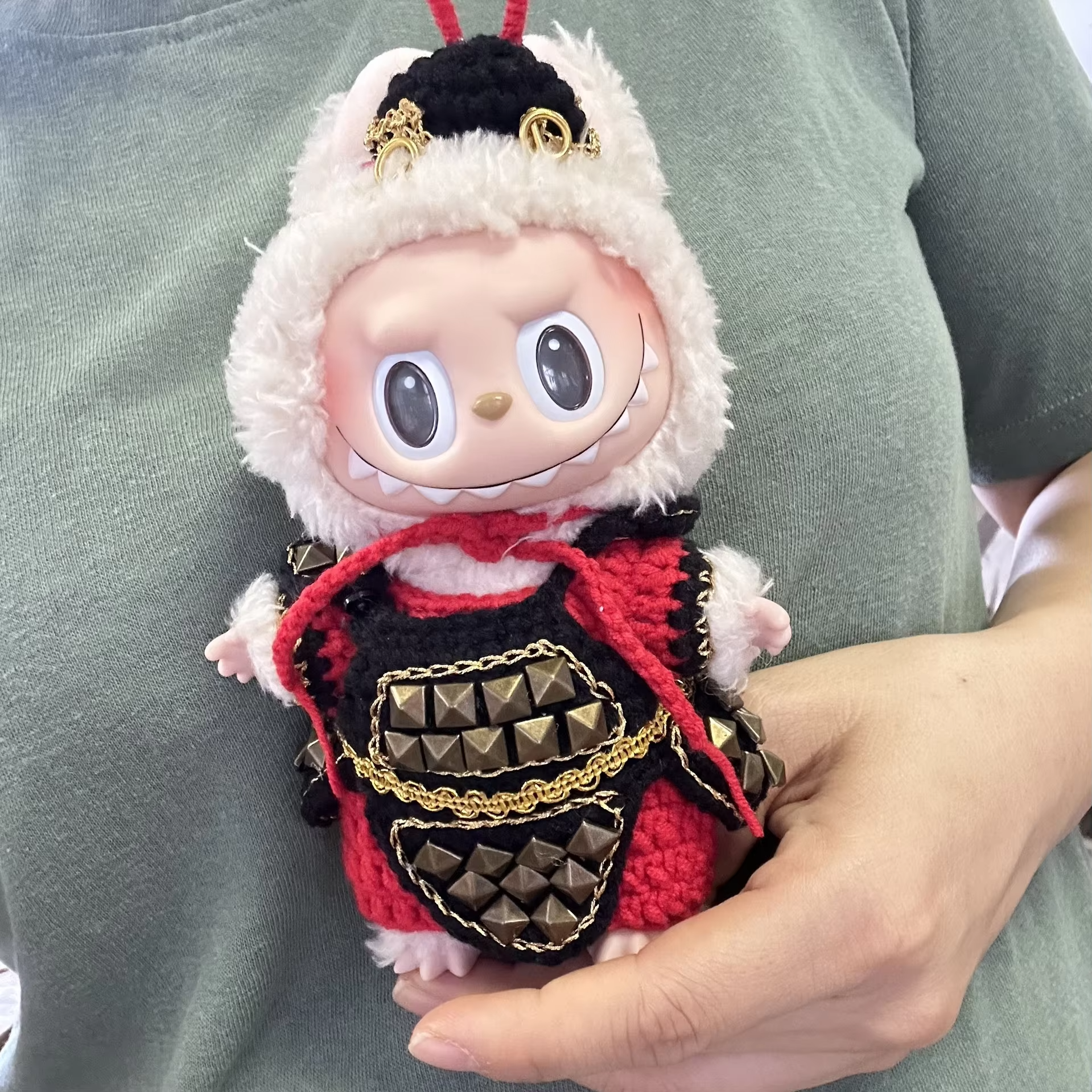 Spark some holiday spirit with the Labubu V1/V2/V3 Accessories: the 17cm Ropa Monkey King WuKong/Lion Dance Chinese New Year’s Outfit - Image 3
