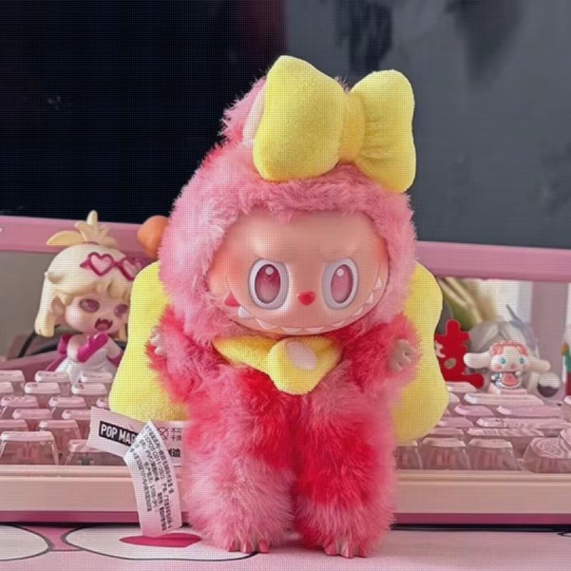 Level up the magic of your Labubu collection with the Clothes Bow Lucky outfit, designed specifically for the sparkly 3rd Generation Labubu pendant dolls - Image 2