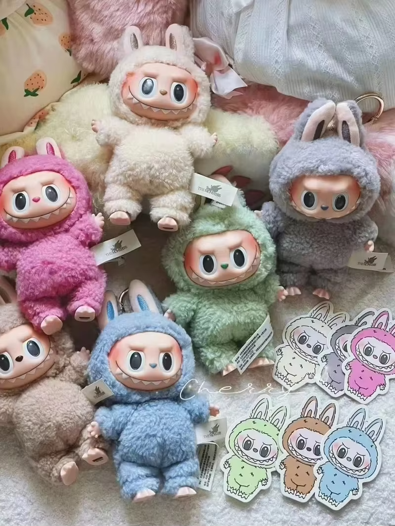 The New Labubu Cardiac Macarone Mysterious Surprise Box Guess Bag Figure Model Bag Keychain Gifts The Monsters Blind Box Toys