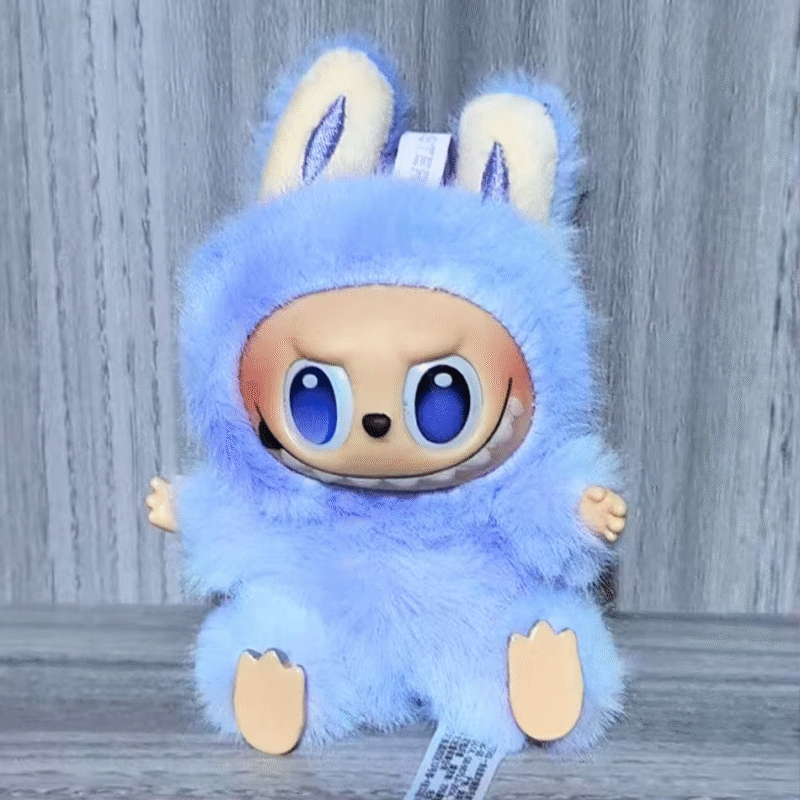 Keyholder, Animated Characters, Vinyl Base Toy, Surprise Box, Labubu The Monsters V3 Sitting Series Blind Plush Box.