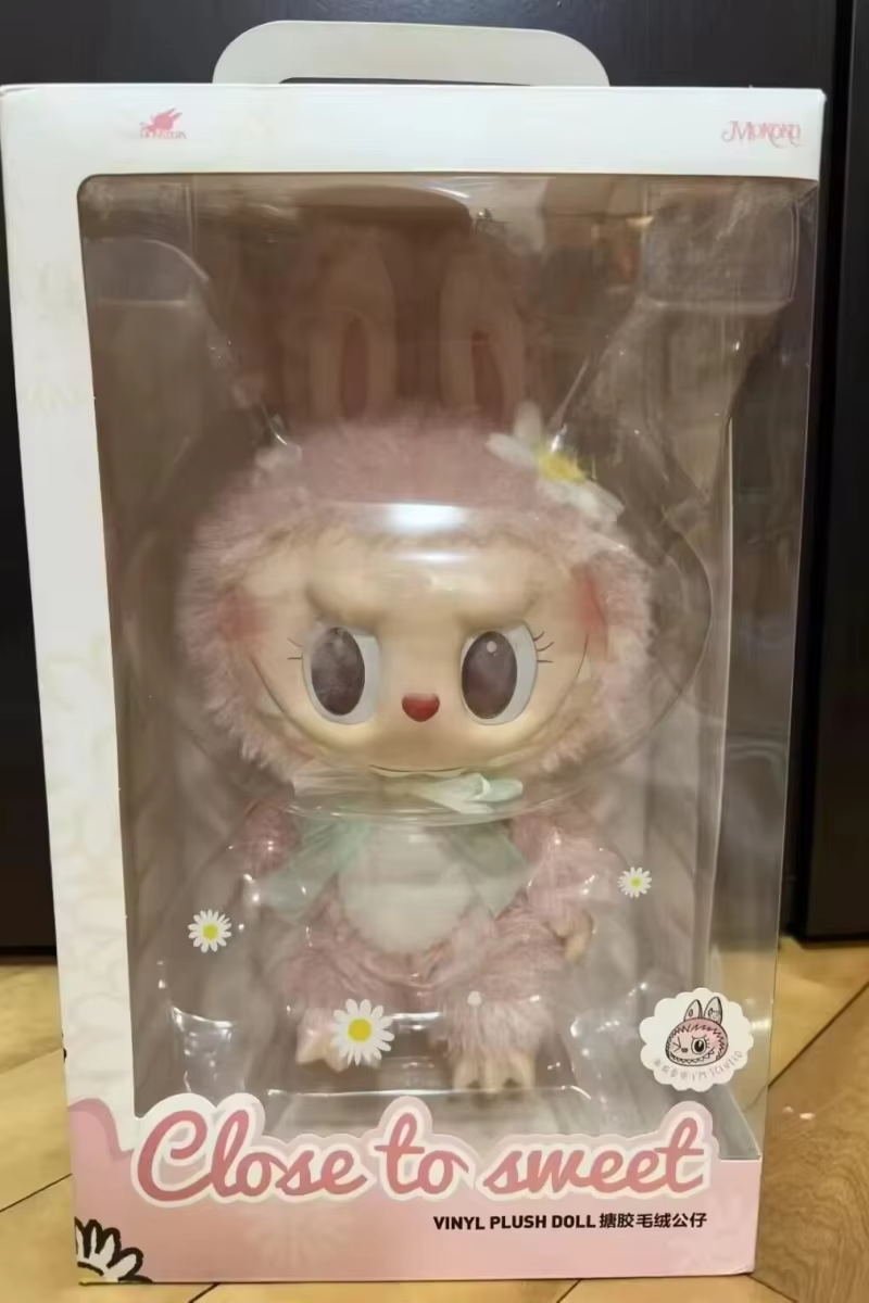 Introducing the Superior 1:1 Replica Monster Mokoko's Sweetheart Series Labubu, boxed for surprise and crammed with charm - Image 2